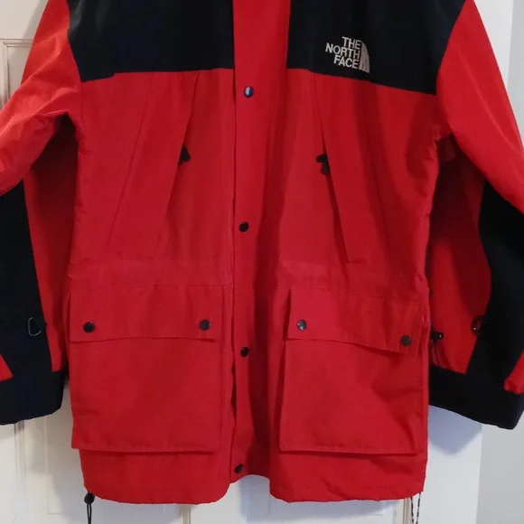 🌬VTG The North Face🌬 - Red/Black Mountain Gore-Tex Coat - Picture 4 of 16